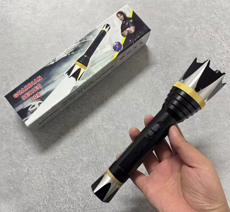 狼牙008电击棍
